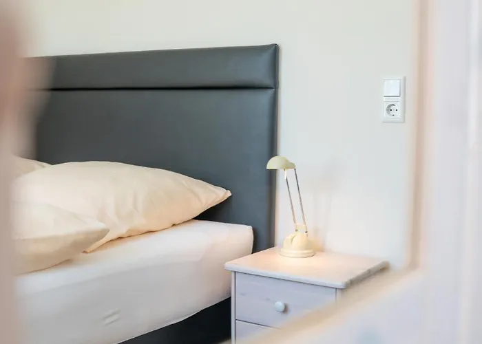 Apartamento Amsel 3 *